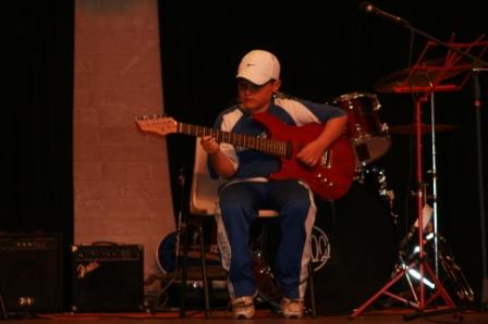 Ozgur Gulsaven Electric Guitar Student
